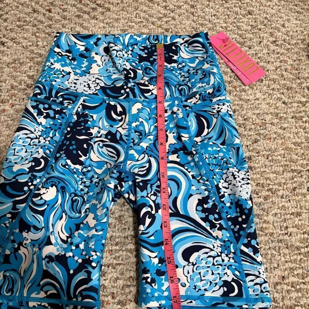 NWT Lilly Pulitzer South Beach High Rise Short Resort White Mermazing Size Small